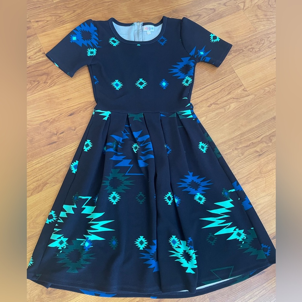 Lula Roe Fitted & Flare Aztec Design dress size XXS